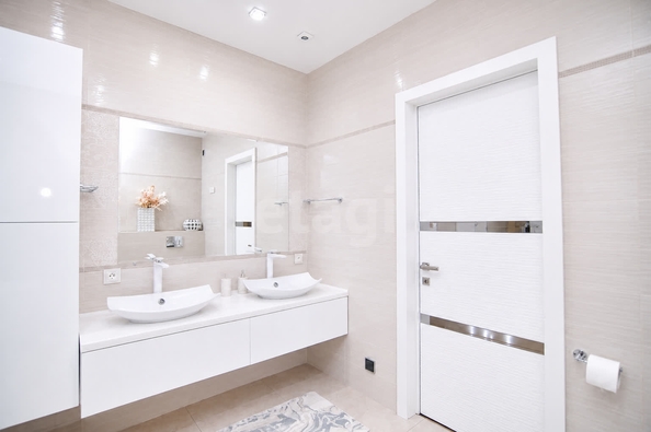 
  Продается 4-комн. квартира 163.2 м². Фото 16.