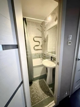 
  Продается 4-комн. квартира 77.4 м². Фото 2.