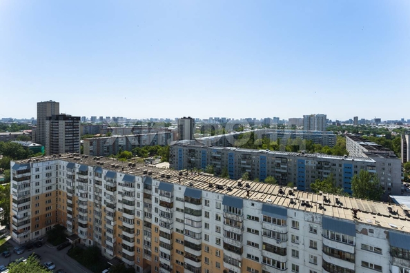 
  Продается студия 31 м², в ЖК 25 лет октября, дом 2. Фото 12.