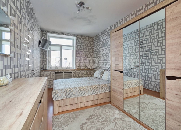 
  Продается 3-комн. квартира 77 м². Фото 1.
