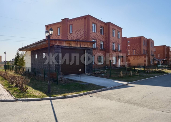 
  Продается 3-комн. квартира 100 м², в КП Березки Новолуговое. Фото 29.