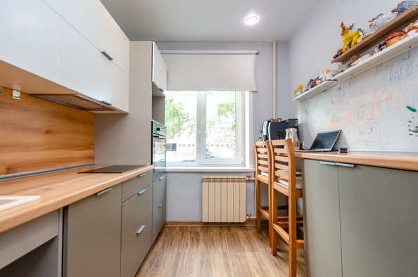 
  Продается 3-комн. квартира 63 м². Фото 1.
