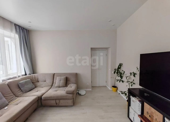 
  Продается 4-комн. квартира 87 м². Фото 1.