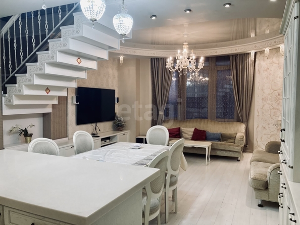 
  Продается 4-комн. квартира 194.9 м². Фото 5.
