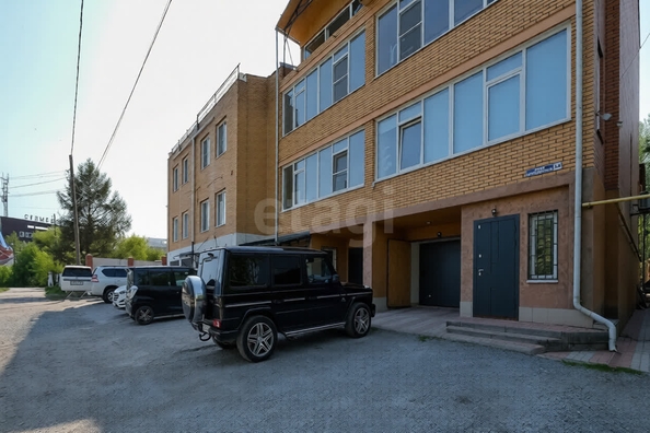 
  Продается универсальное помещение 496.7 м². Фото 1.