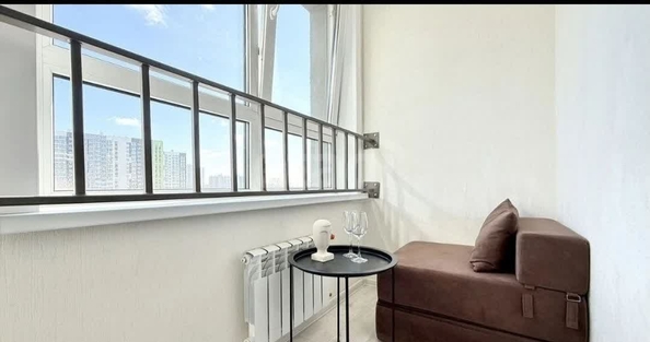 
  Продается 1-комн. квартира 32 м², в ЖК Ясный берег, дом 12. Фото 12.