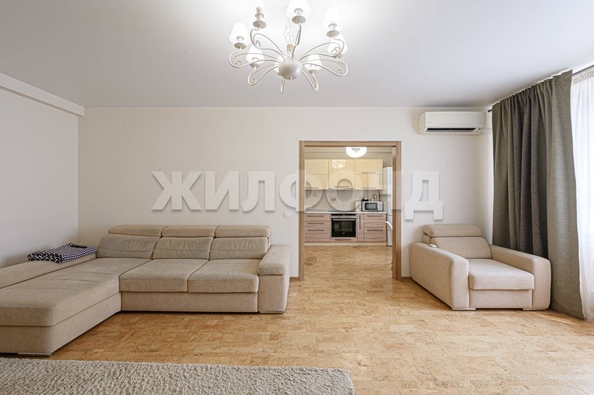 
  Продается 2-комн. квартира 57 м². Фото 1.