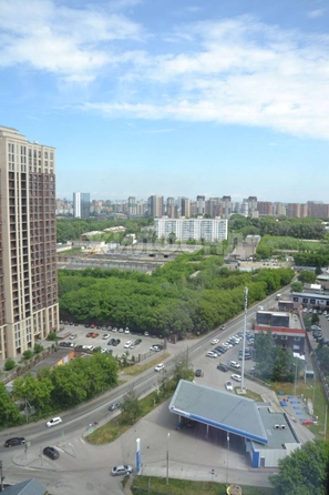 
  Продается 3-комн. квартира 65 м², в ЖК Тихомиров, башня А. Фото 18.