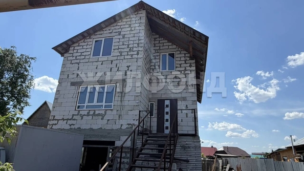 
  Продается дом 228.7 м². Фото 1.