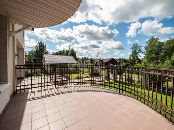 
  Продается дом 298.9 м². Фото 1.