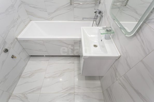 
  Продается 2-комн. квартира 56.5 м², в ЖК На Невельского. Фото 18.