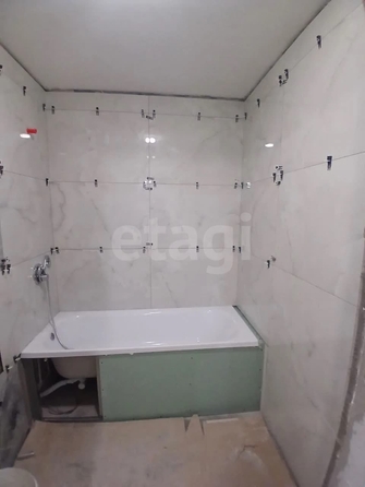 
  Продается 2-комн. квартира 60 м², в ЖК Журавлева, дом 2. Фото 3.