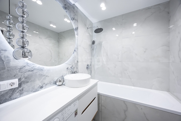 
  Продается 2-комн. квартира 56 м², в ЖК Журавлева, дом 2. Фото 22.