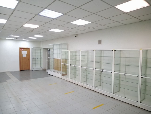 
  Продается универсальное помещение 674.1 м². Фото 3.