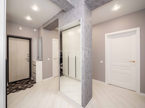 
  Продается 2-комн. квартира 68 м², в ЖК Свобода, дом 5. Фото 1.