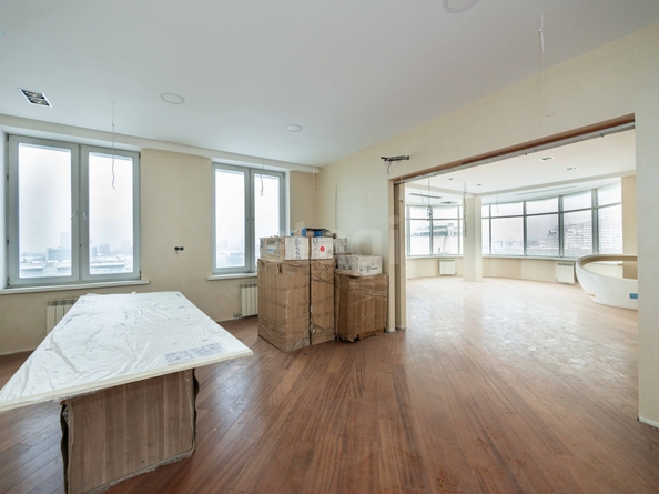 
  Продается 2-комн. квартира 176.8 м². Фото 5.