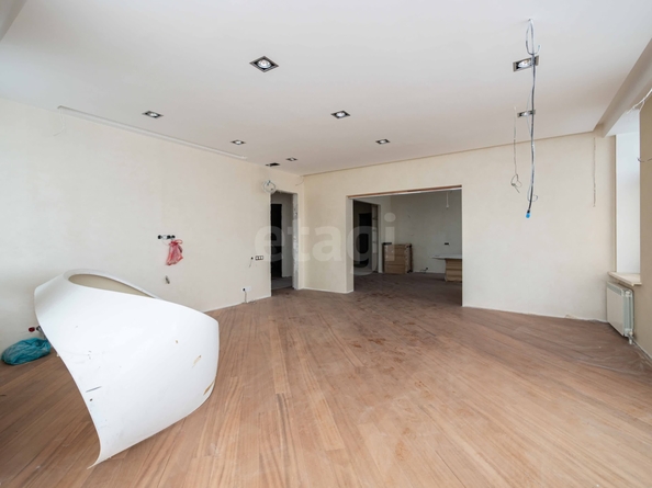 
  Продается 2-комн. квартира 176.8 м². Фото 11.