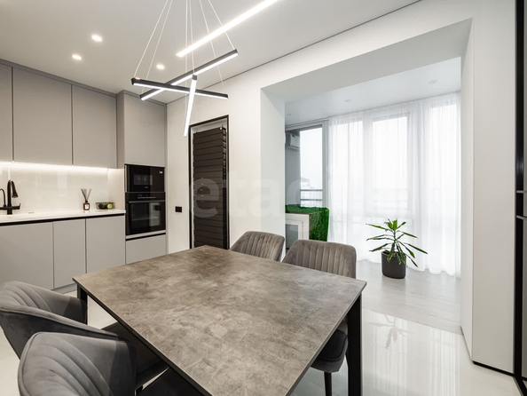 
  Продается апартамент 55.9 м², в АК Apartriver, апарт-отель. Фото 9.