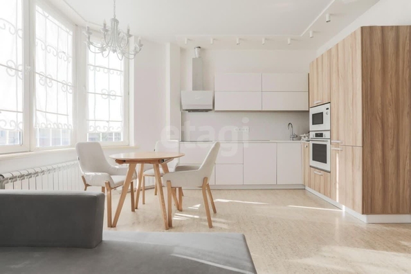
  Продается 3-комн. квартира 72 м². Фото 1.