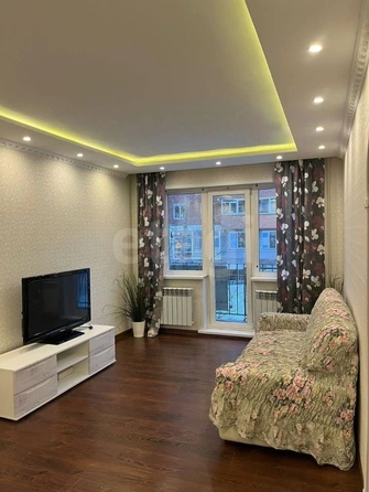 
  Продается 3-комн. квартира 59.5 м². Фото 1.