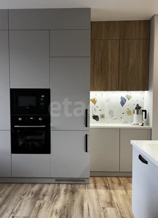
  Продается 3-комн. квартира 72 м², в ЖК Расцветай на Красном, дом 1. Фото 2.