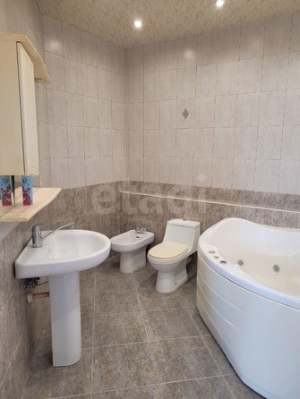 
  Продается 3-комн. квартира 125.4 м². Фото 2.