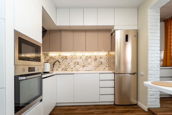 
  Продается 3-комн. квартира 87.1 м², в ЖК Немировича-Данченко, дом 1. Фото 3.