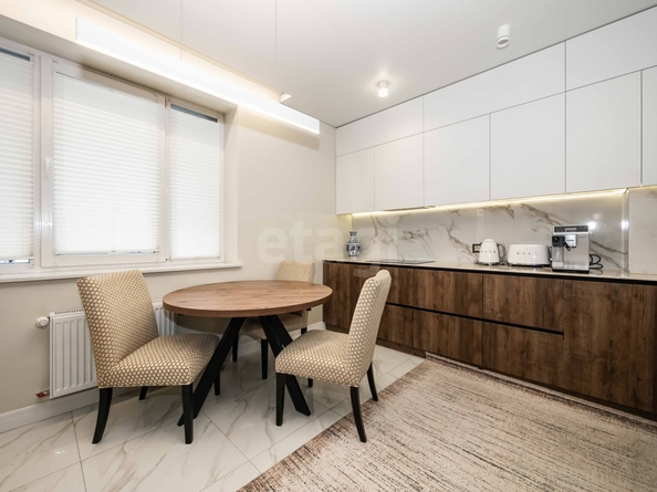 
  Продается 4-комн. квартира 98 м², в ЖК Лев Толстой, дом 1. Фото 3.