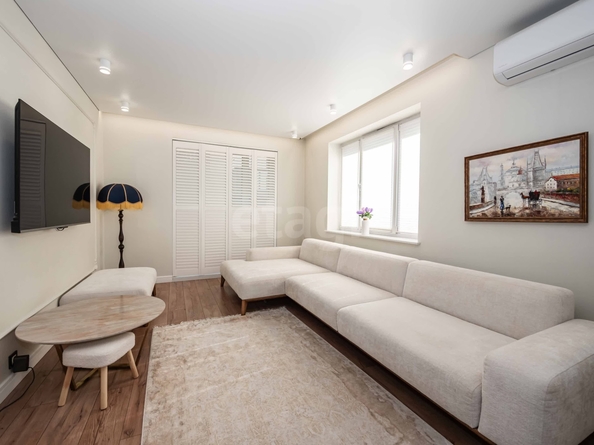 
  Продается 4-комн. квартира 98 м², в ЖК Лев Толстой, дом 1. Фото 12.