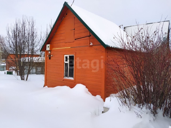 
  Продается дача 30 м². Фото 1.