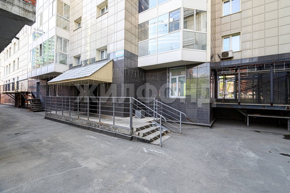 
  Продается 2-комн. квартира 108 м². Фото 30.