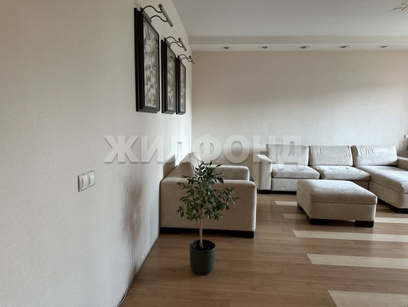 
  Продается 3-комн. квартира 130.4 м². Фото 3.
