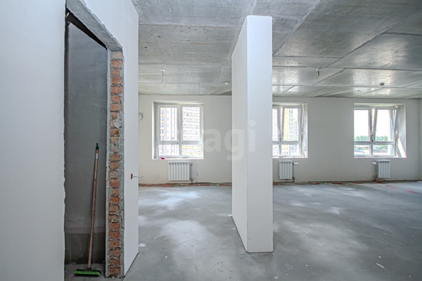 
  Продается 2-комн. квартира 58 м², в ЖК Дежнёв, дом 4. Фото 11.