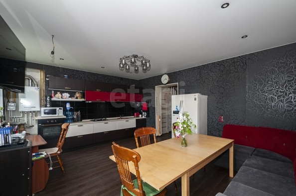 
  Продается 4-комн. квартира 174 м². Фото 3.