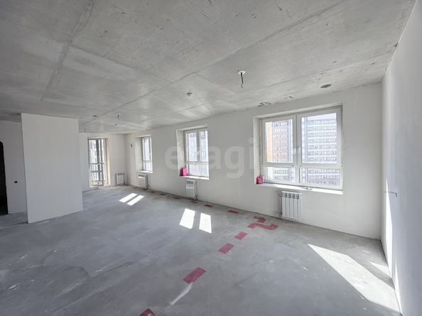 
  Продается студия 58 м², в ЖК Дежнёв, дом 4. Фото 9.