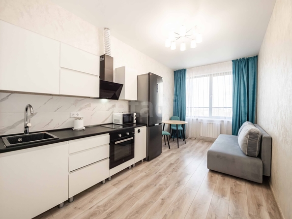 
  Продается 1-комн. квартира 37 м², в ЖК Тихомиров, башня А. Фото 2.