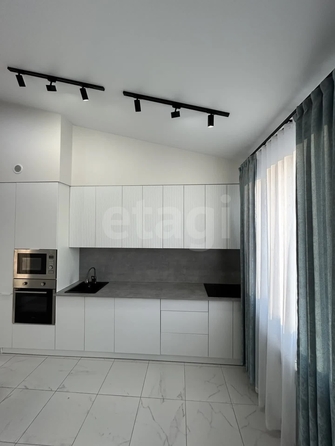 
  Продается 2-комн. квартира 74.4 м². Фото 1.