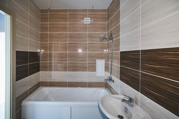 
  Продается 3-комн. квартира 72.8 м², в ЖК Виноград, дом 3. Фото 14.