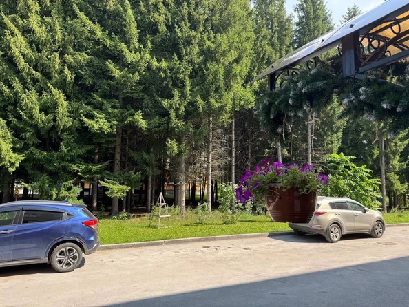 
  Продам 4-комн. квартиру 122 м². Фото 12.