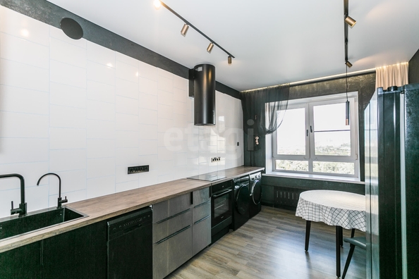 
  Продается 3-комн. квартира 67.3 м². Фото 1.
