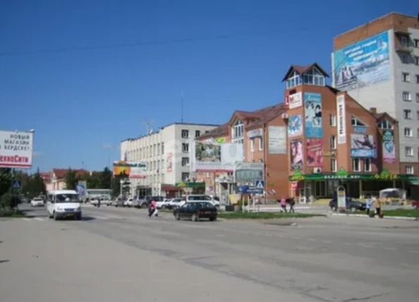 
  Продается 4-комн. квартира 98 м². Фото 1.