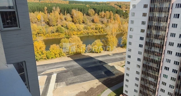
  Продается 2-комн. квартира 58.2 м², в ЖК Весенний, Заречная 5 очередь дом 3. Фото 5.