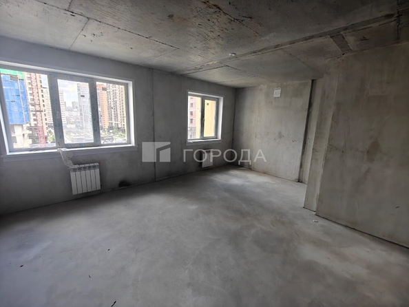 
  Продается 4-комн. квартира 115.2 м², в ЖК Возрождение. Фото 1.