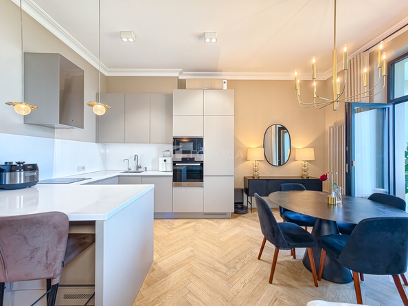 
  Продается 3-комн. квартира 100 м², в ЖК Михайловский. Фото 1.