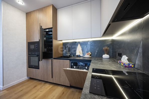 
  Продается 2-комн. квартира 56.7 м², в ЖК Флагман Холл. Фото 3.