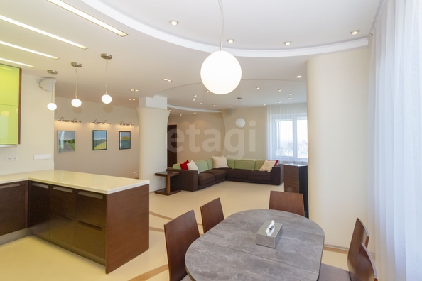 
  Продается 4-комн. квартира 151.7 м². Фото 8.