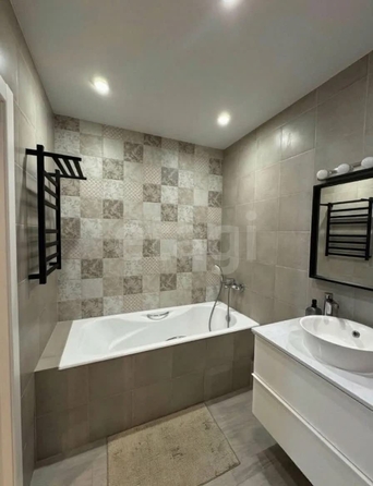 
  Продается 3-комн. квартира 80 м². Фото 1.