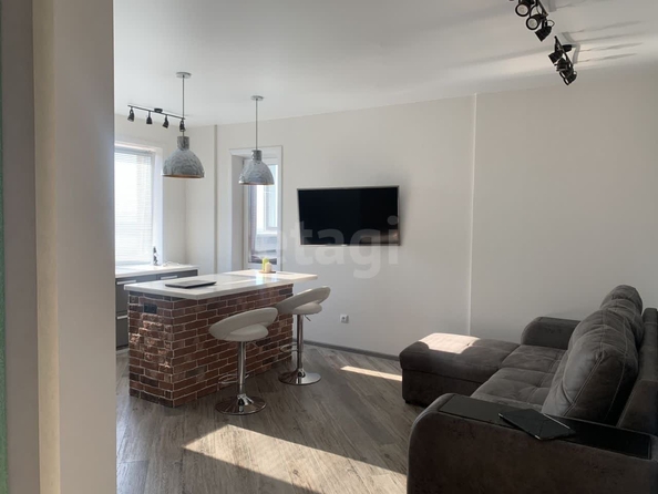 
  Продается 1-комн. квартира 46.9 м². Фото 1.