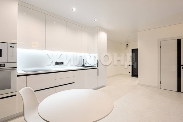 
  Продается 2-комн. квартира 54 м², в ЖК Classic House (Классик Хаус). Фото 9.