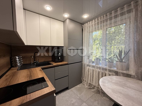 
  Продается 3-комн. квартира 58.4 м². Фото 1.